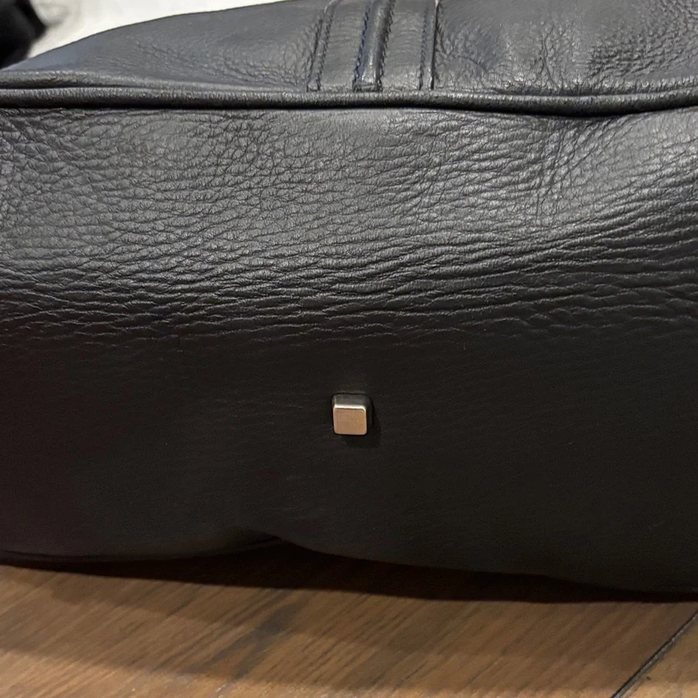 Valextra Elegant Black Leather Tote Bag Made in Italy Beautiful - Picture 7 of 14